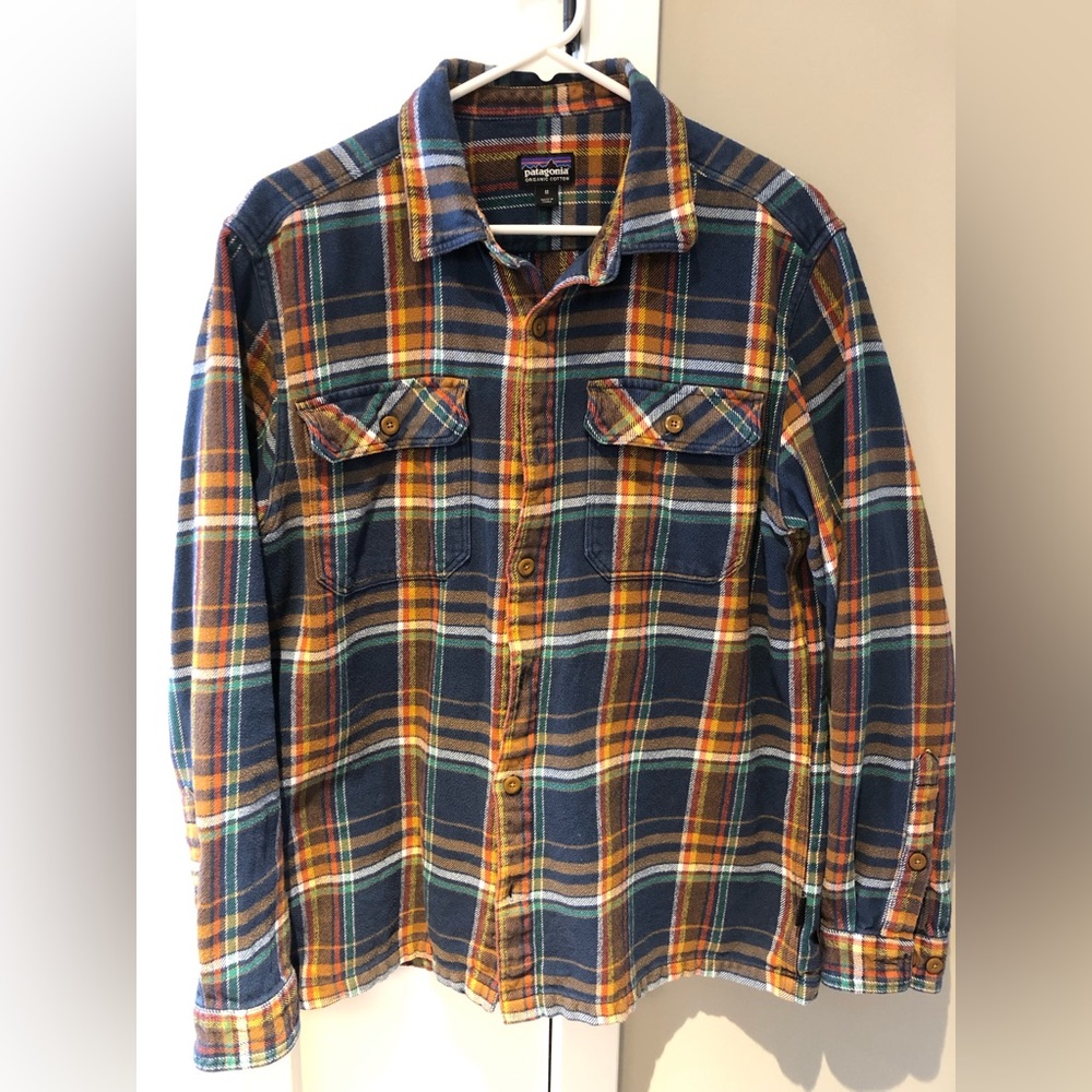 Patagonia Fjord flannel size medium
